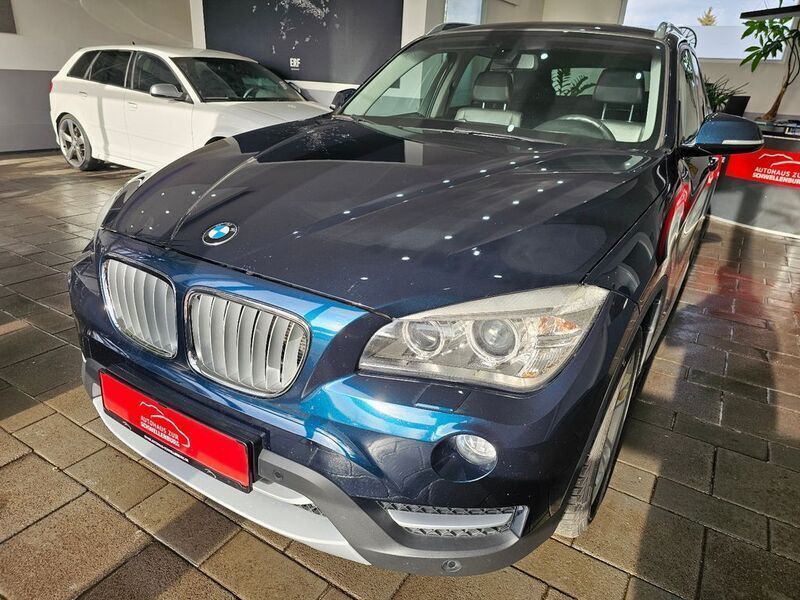 Blau Gebraucht 2013 BMW X1 xLine SUV | 12.900 € (Teuer) - Bild 1/4