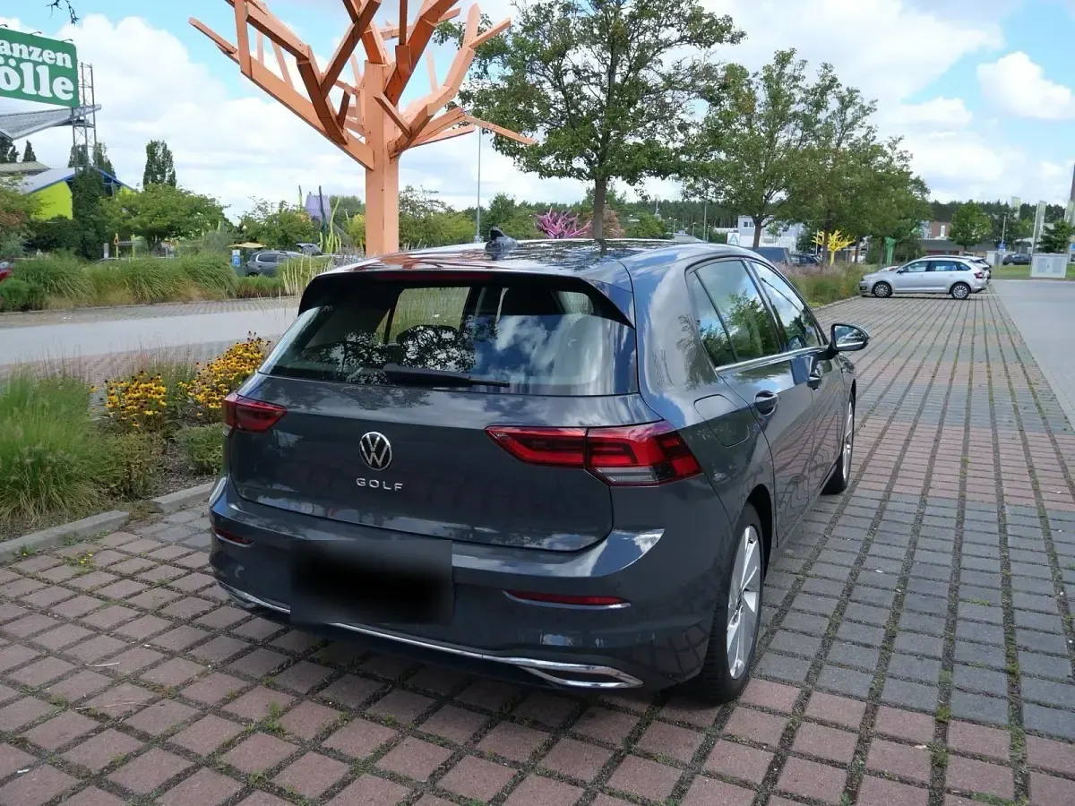 Second-hand VW Golf VII 150 CP (110 kW) 2020 Gri Hatchback
