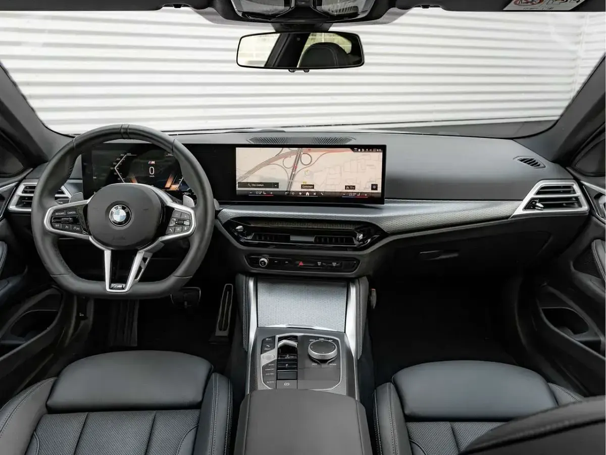 Gebraucht BMW 420 Coupé M Sport 184 PS (135 kW) 2025 Blau Coupé