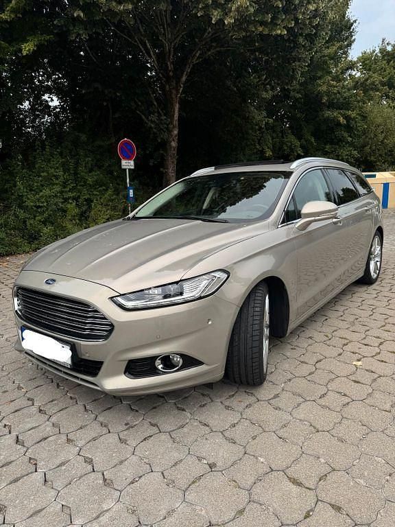 Gebraucht Ford Mondeo ST 179 PS (131 kW) 2016 Grau Kombi