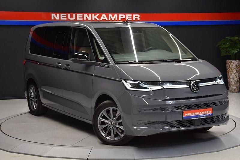 Grau Gebraucht 2023 VW T7 Style Van | 48.990 € (Guter Preis) - Bild 1/4