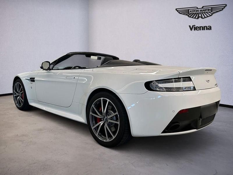 Gebraucht Aston Martin V8 Vantage 436 PS (320 kW) 2016 Weiß Cabrio
