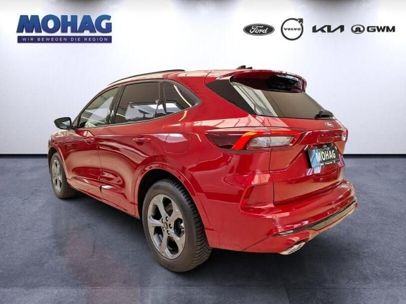Gebraucht Ford Kuga ST 242 PS (177 kW) 2024 Rot SUV