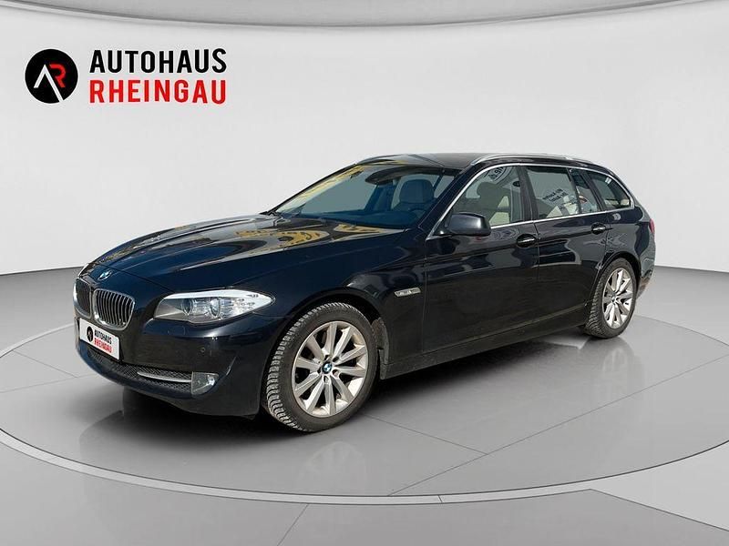 Gebraucht BMW 530 258 PS (189 kW) 2012 Grau Kombi
