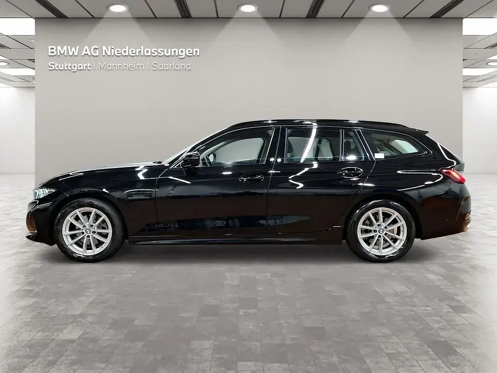 Gebraucht BMW 320 190 PS (139 kW) 2023 Schwarz Kombi