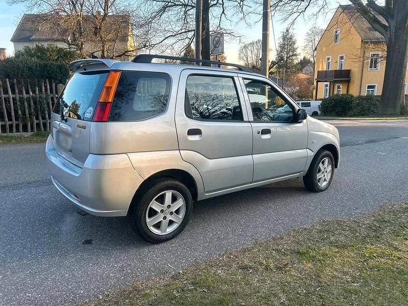 Second-hand Suzuki Ignis 69 CP (50 kW) 2003 Gri Hatchback