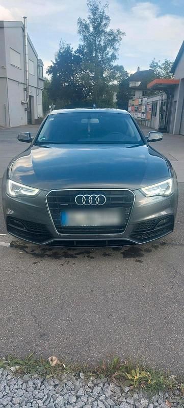 Grau Gebraucht 2015 Audi A5 Sportback Limousine | 10.700 € (Guter Preis) - Bild 1/4