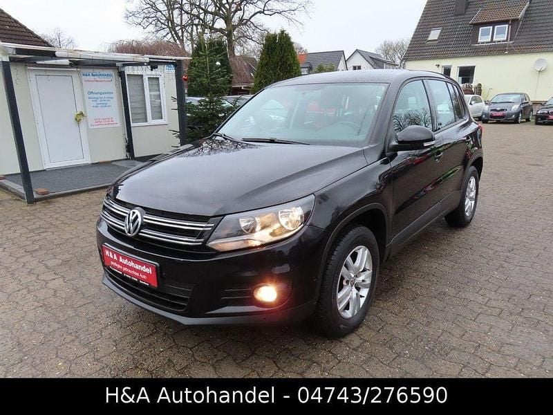 Gebraucht VW Tiguan Trendline 110 PS (80 kW) 2012 Schwarz SUV