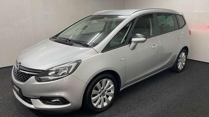 Argon silber/ice silver (m2) Gebraucht 2017 Opel Zafira Van / Kleinbus | 14.000 € (Etwas zu teuer) - Bild 1/4
