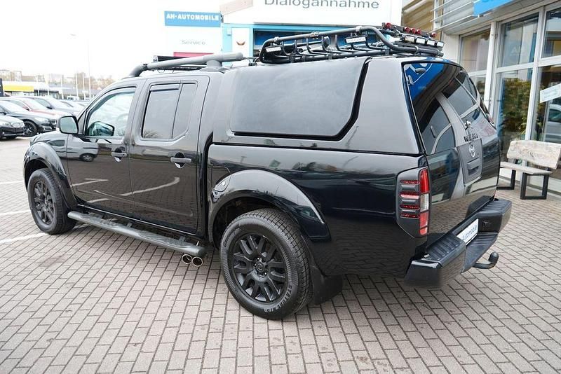 Gebraucht Nissan Navara 231 PS (169 kW) 2015 Schwarz Pickup