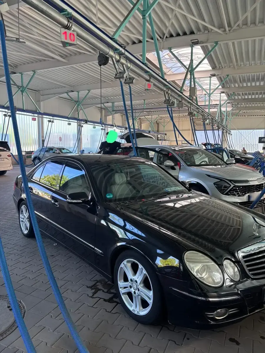 Gebraucht Mercedes E320 224 PS (164 kW) 2007 Schwarz Limousine