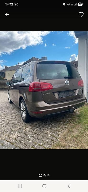 Gebraucht VW Sharan 140 PS (102 kW) 2011 Braun Van / Kleinbus