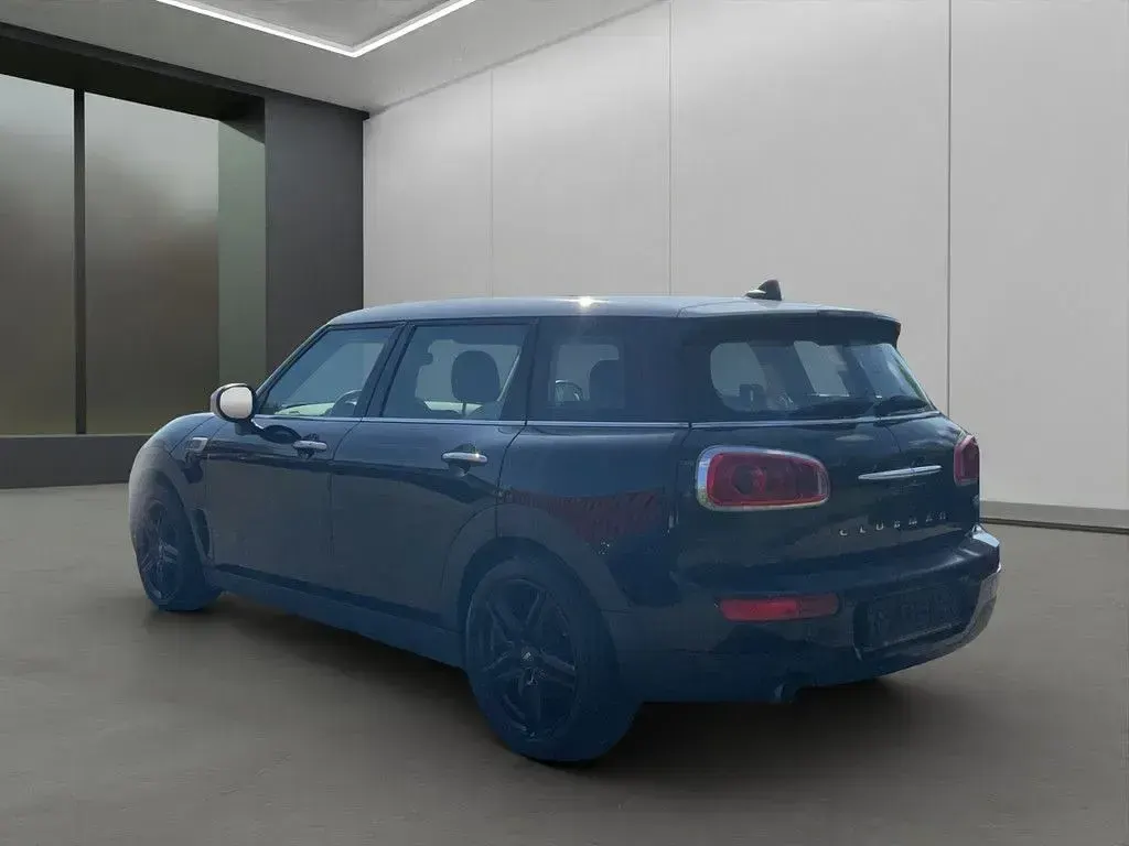 Gebraucht Mini Cooper 136 PS (100 kW) 2016 Schwarz / midnight black (metallic) Kleinwagen