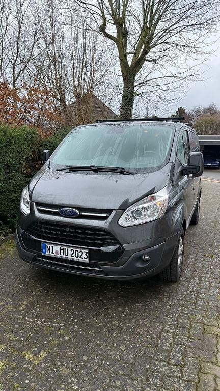 Gebraucht Ford Tourneo Titanium 170 PS (125 kW) 2017 Grau Van / Kleinbus