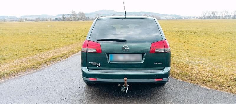 Gebraucht Opel Vectra 155 PS (114 kW) 2005 Grün Kombi