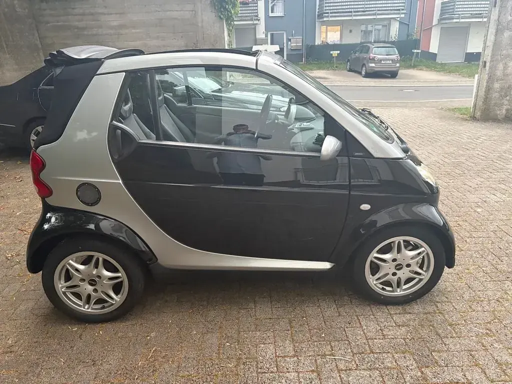 Gebraucht Smart ForTwo Cabrio 75 PS (55 kW) 2005 Schwarz Cabrio