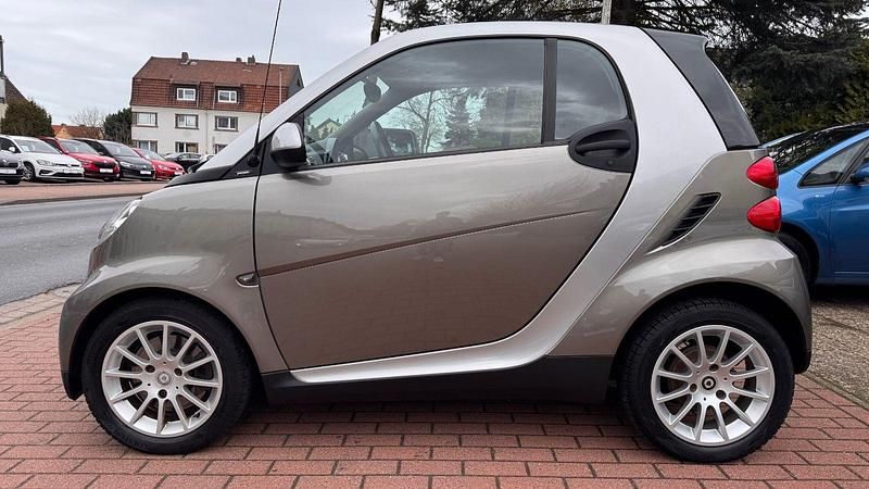 Gebraucht Smart ForTwo Coupé 71 PS (52 kW) 2009 Grau Coupé