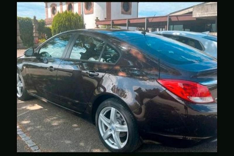 Gebraucht Opel Insignia 116 PS (85 kW) 2012 Beige Limousine