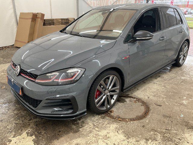 Grau metallic Gebraucht 2019 VW Golf VII GTI Limousine | 24.000 € (Fairer Preis) - Bild 1/4