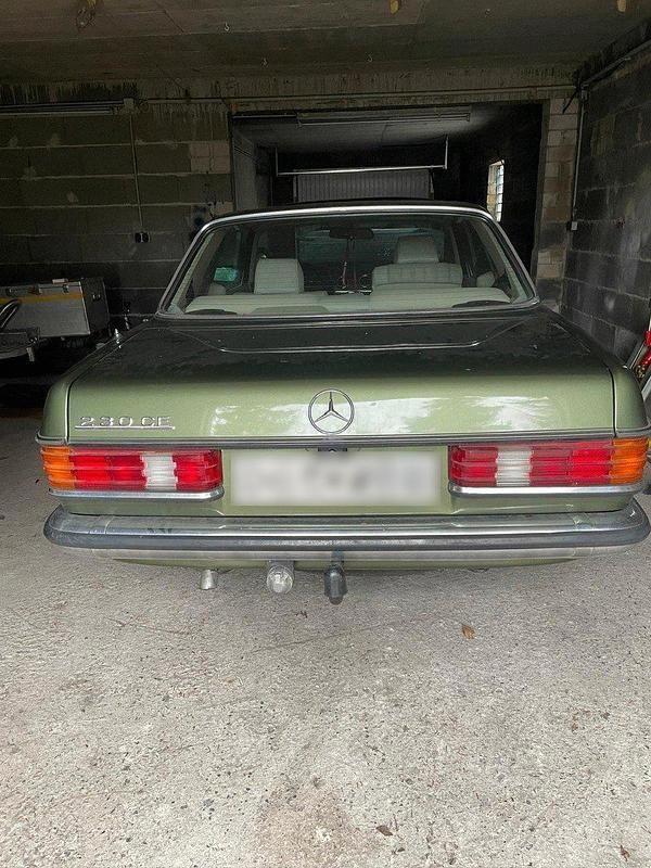 Second-hand Mercedes 230 1977 Coupe