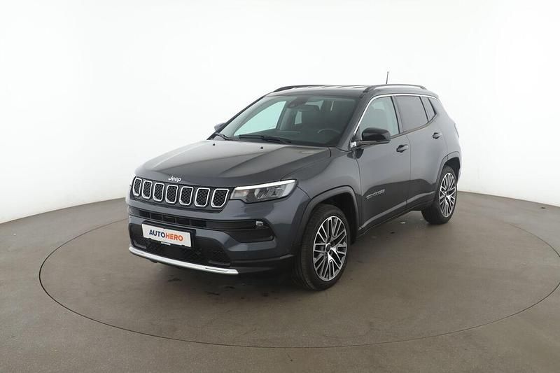 Grau Gebraucht 2021 Jeep Compass 80th Anniversary SUV | 22.560 € (Etwas zu teuer) - Bild 1/3