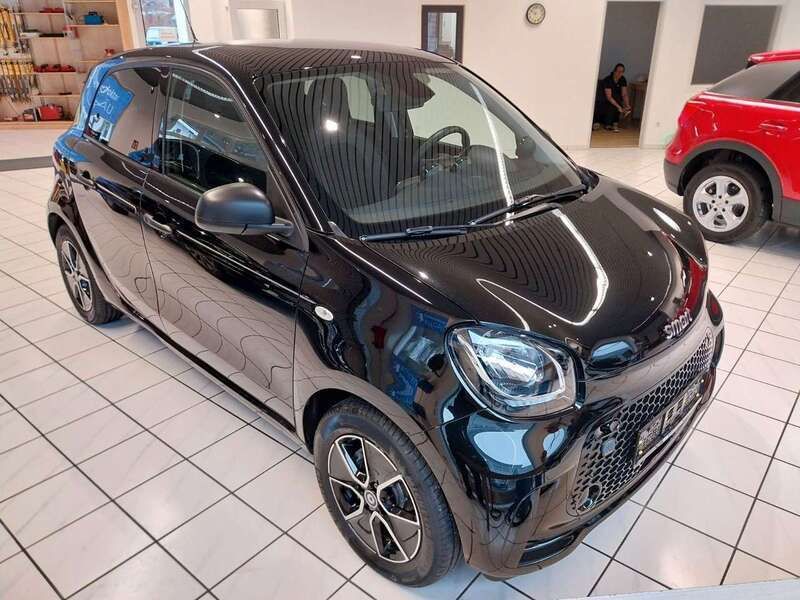 Schwarz Gebraucht 2021 Smart ForFour Electric Drive Kleinwagen | 8.500 € (Fairer Preis) - Bild 1/4