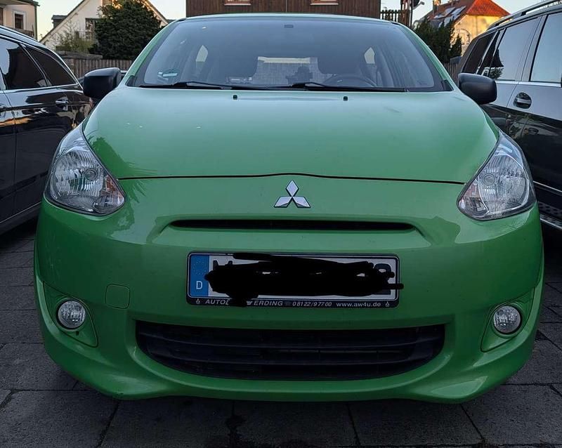 Gebraucht Mitsubishi Space Star Plus 71 PS (52 kW) 2024 Grün Kleinwagen