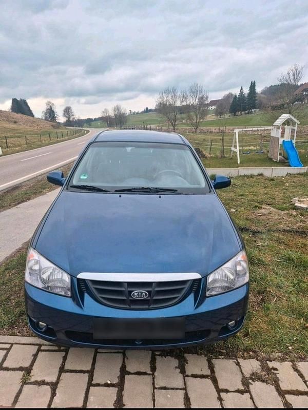 Gebraucht Kia Cerato 143 PS (105 kW) 2006 Blau Kombi