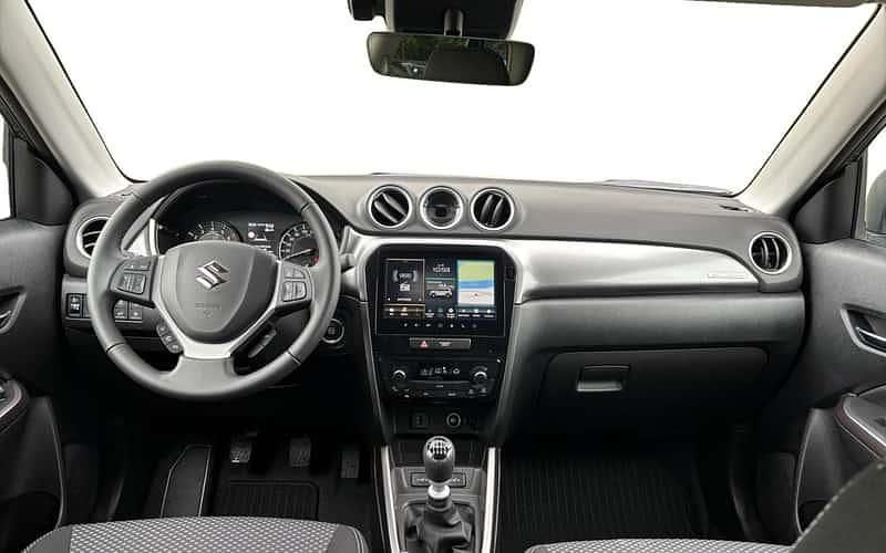 Neu Suzuki Vitara Comfort 129 PS (94 kW) 2025 (zce) cosmic black pearl metallic m SUV