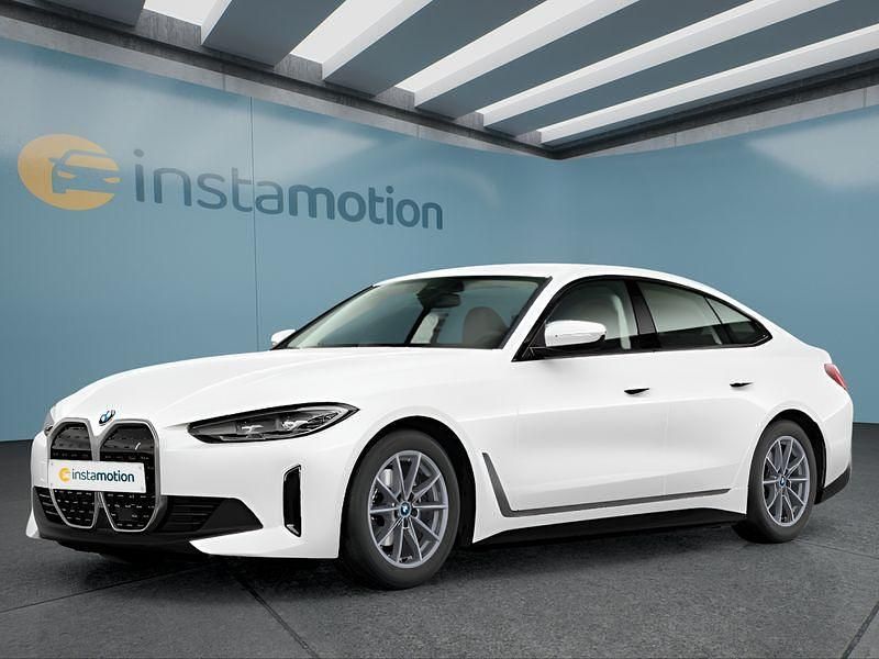 Weiß Gebraucht 2023 BMW i4 Limousine | 37.699 € (Guter Preis) - Bild 1/4