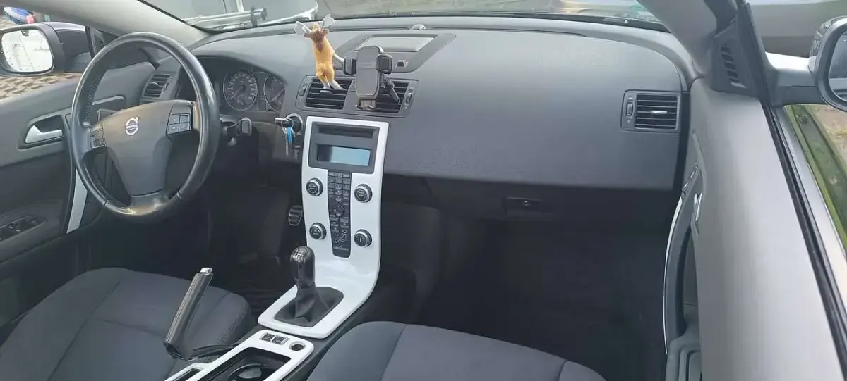 Gebraucht Volvo C70 Kinetic 179 PS (131 kW) 2008 Schwarz Cabrio