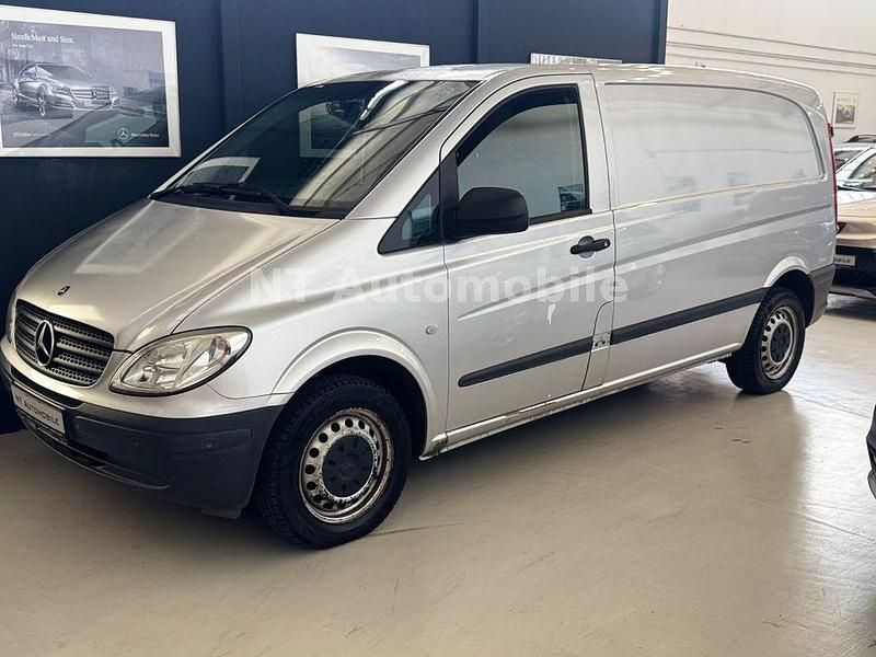 Silber Gebraucht 2009 Mercedes Vito Van / Kleinbus | 4.999 € (Superpreis) - Bild 1/4