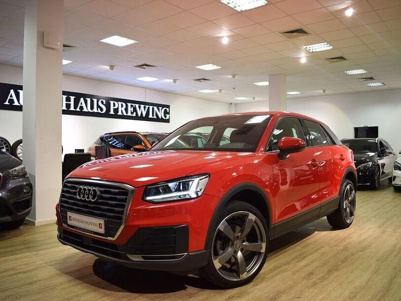 Gebraucht Audi Q2 Design 150 PS (110 kW) 2019 Rot SUV