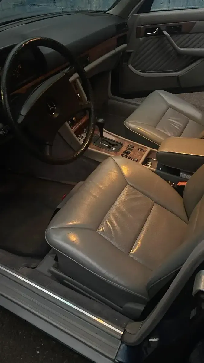 Gebraucht Mercedes S560 SE 279 PS (205 kW) 1989 Blau Limousine