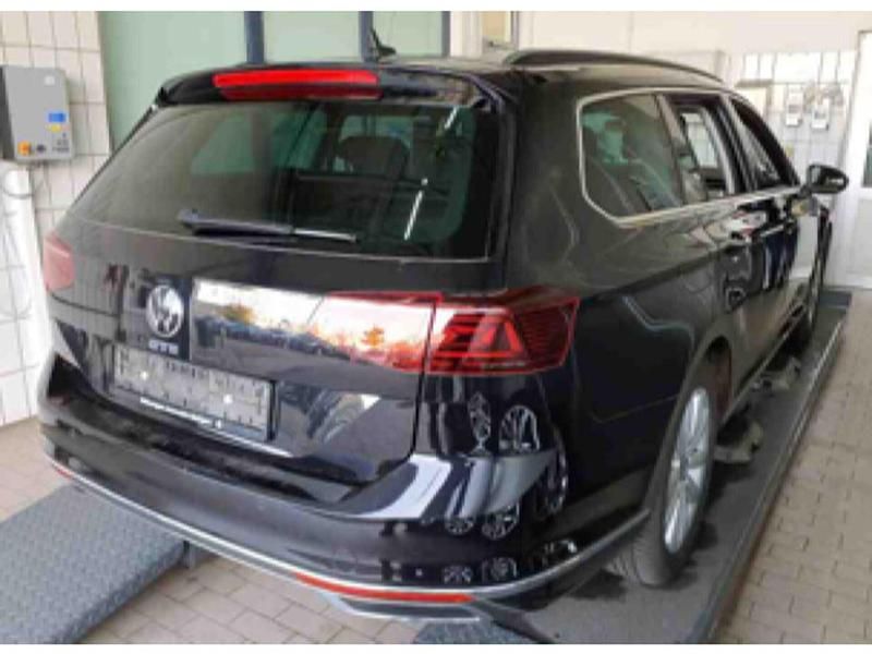 Gebraucht VW Passat GTE 218 PS (160 kW) 2022 Schwarz Kombi