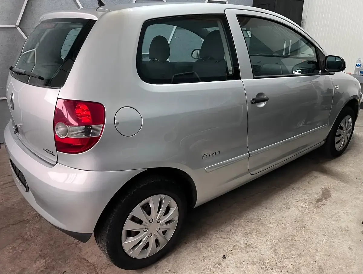Gebraucht VW Fox 55 PS (40 kW) 2008 Silber Kleinwagen