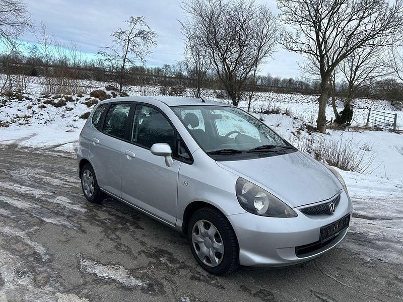 Gebraucht Honda Jazz Cool 77 PS (56 kW) 2007 Silber Kleinwagen
