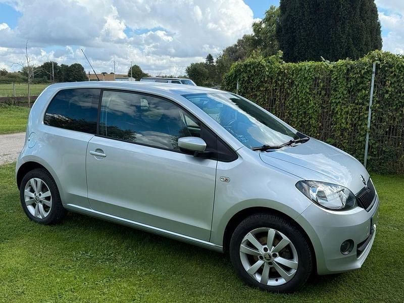 Grau Gebraucht 2014 Skoda Citigo Active Kleinwagen | 4.350 € (Fairer Preis) - Bild 1/4