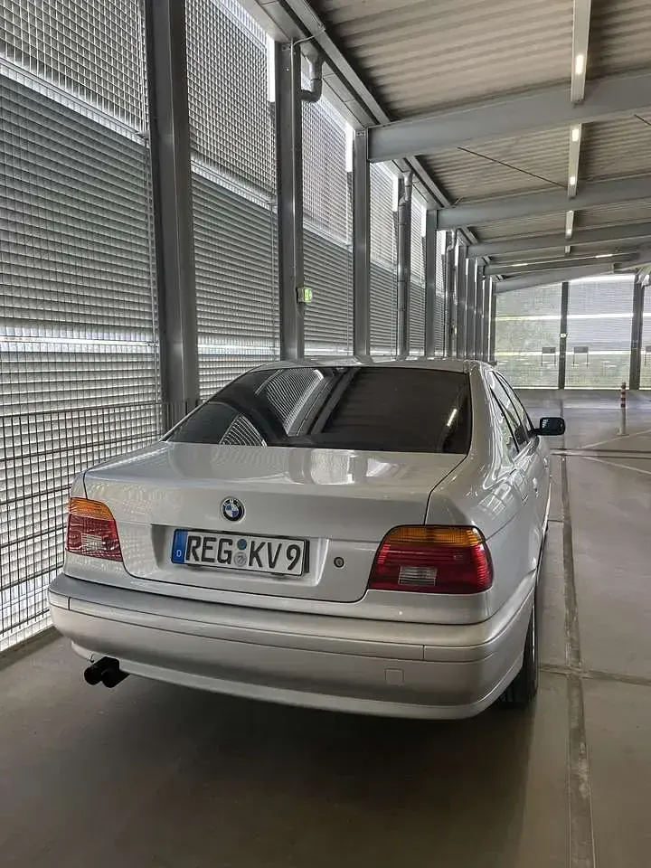Gebraucht BMW 520 170 PS (125 kW) 2002 Limousine