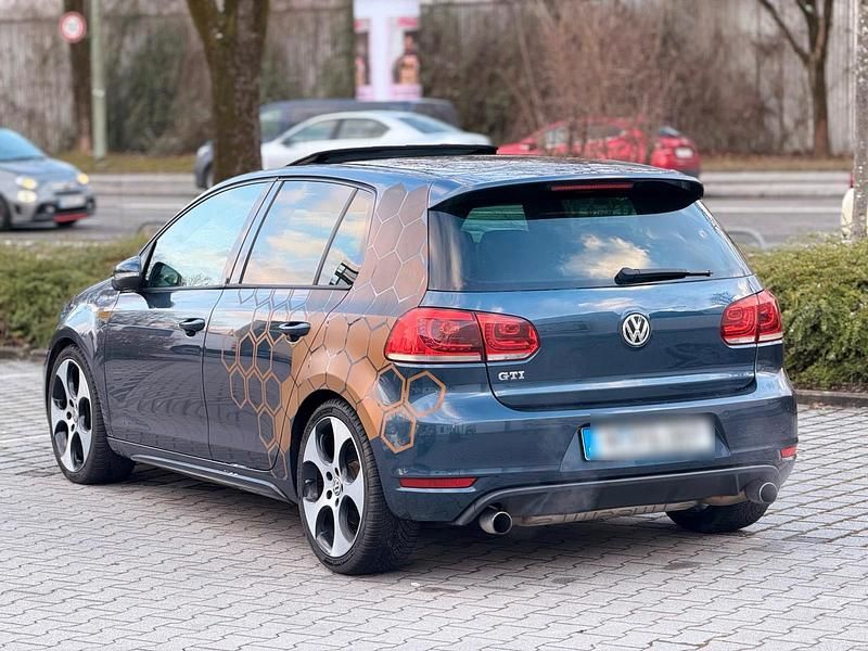 Gebraucht VW Golf VI GTI 211 PS (155 kW) 2010 Blau Kleinwagen