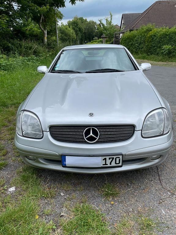 Silber Gebraucht 2000 Mercedes SLK200 Cabrio | 9.850 € (Teuer) - Bild 1/4