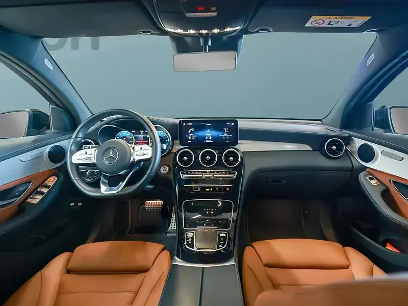 Gebraucht Mercedes GLC300 211 PS (155 kW) 2021 Rot SUV