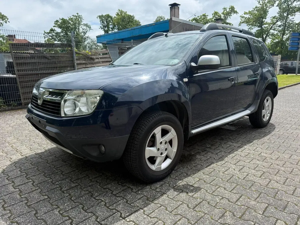 Gebraucht Dacia Duster Prestige 105 PS (77 kW) 2010 Blau SUV