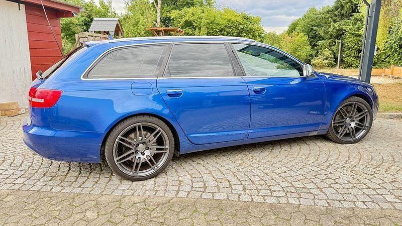 Gebraucht Audi S6 Ambiente 435 PS (319 kW) 2010 Blau Kombi
