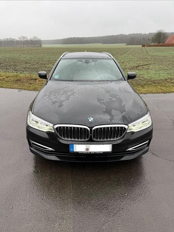 Gebraucht BMW 530 Luxury Line 265 PS (194 kW) 2019 Schwarz Kombi