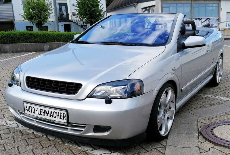 Starsilber m2 Gebraucht 2002 Opel Astra Cabriolet Cabrio | 6.490 € - Bild 1/4