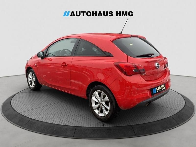 Gebraucht Opel Corsa drive 101 PS (74 kW) 2016 Rot Kleinwagen