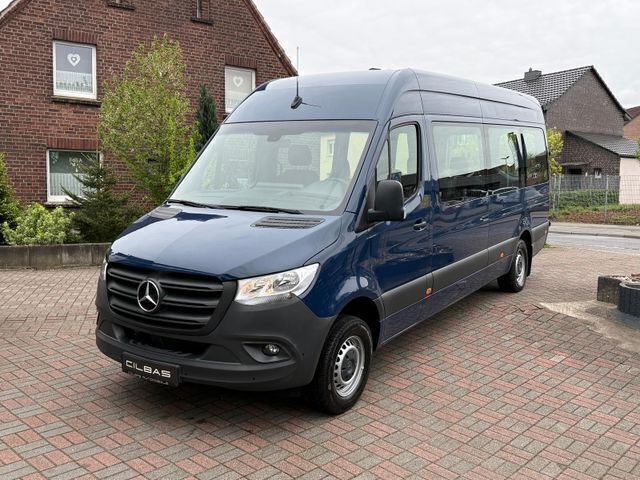 Stahlblau Gebraucht 2023 Mercedes Sprinter Van | 47.900 € (Teuer) - Bild 1/4