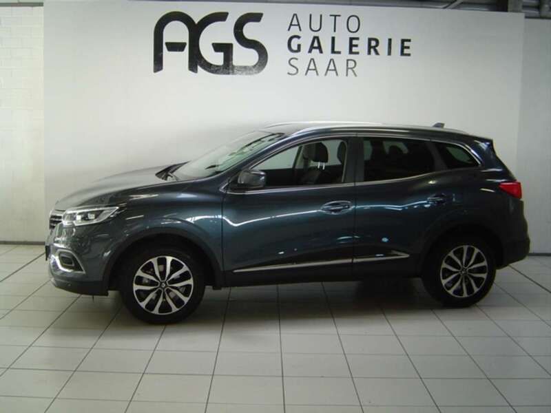 Grau Gebraucht 2022 Renault Kadjar Techno SUV | 23.999 € (Etwas zu teuer) - Bild 1/2