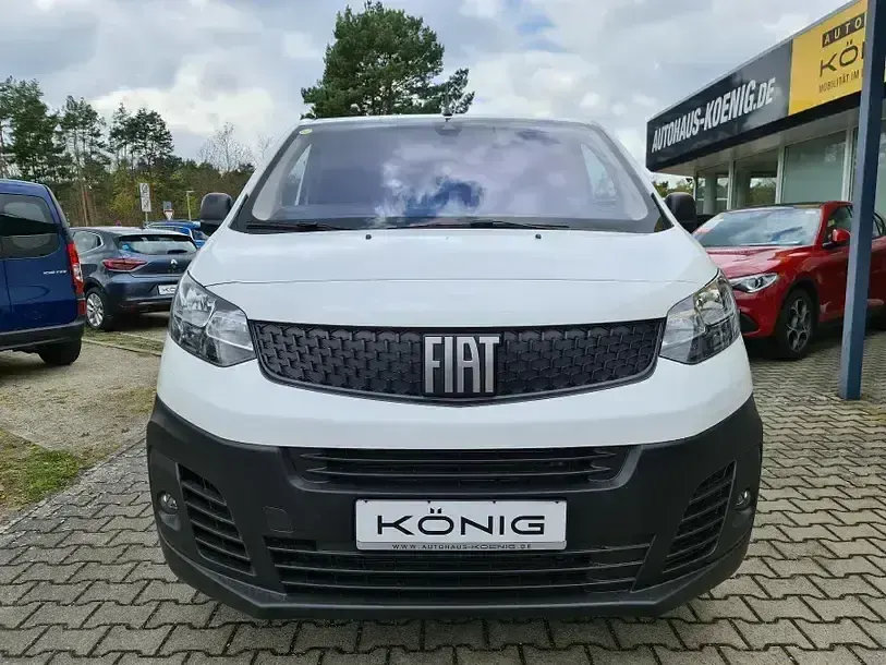Gebraucht Fiat Scudo 146 PS (107 kW) 2022 Weiß Van